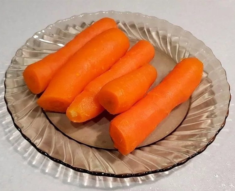 Отварная морковь